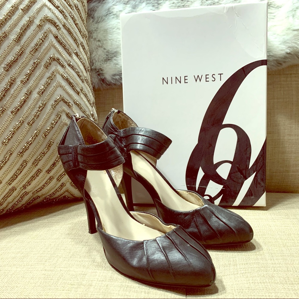 Nine West ‘Everlasting’ Black Pumps